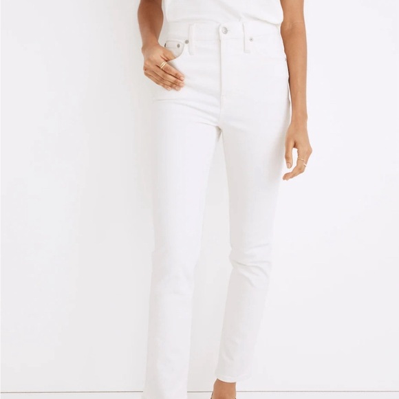 The Perfect Vintage Jean Not Available online! - Picture 3 of 6